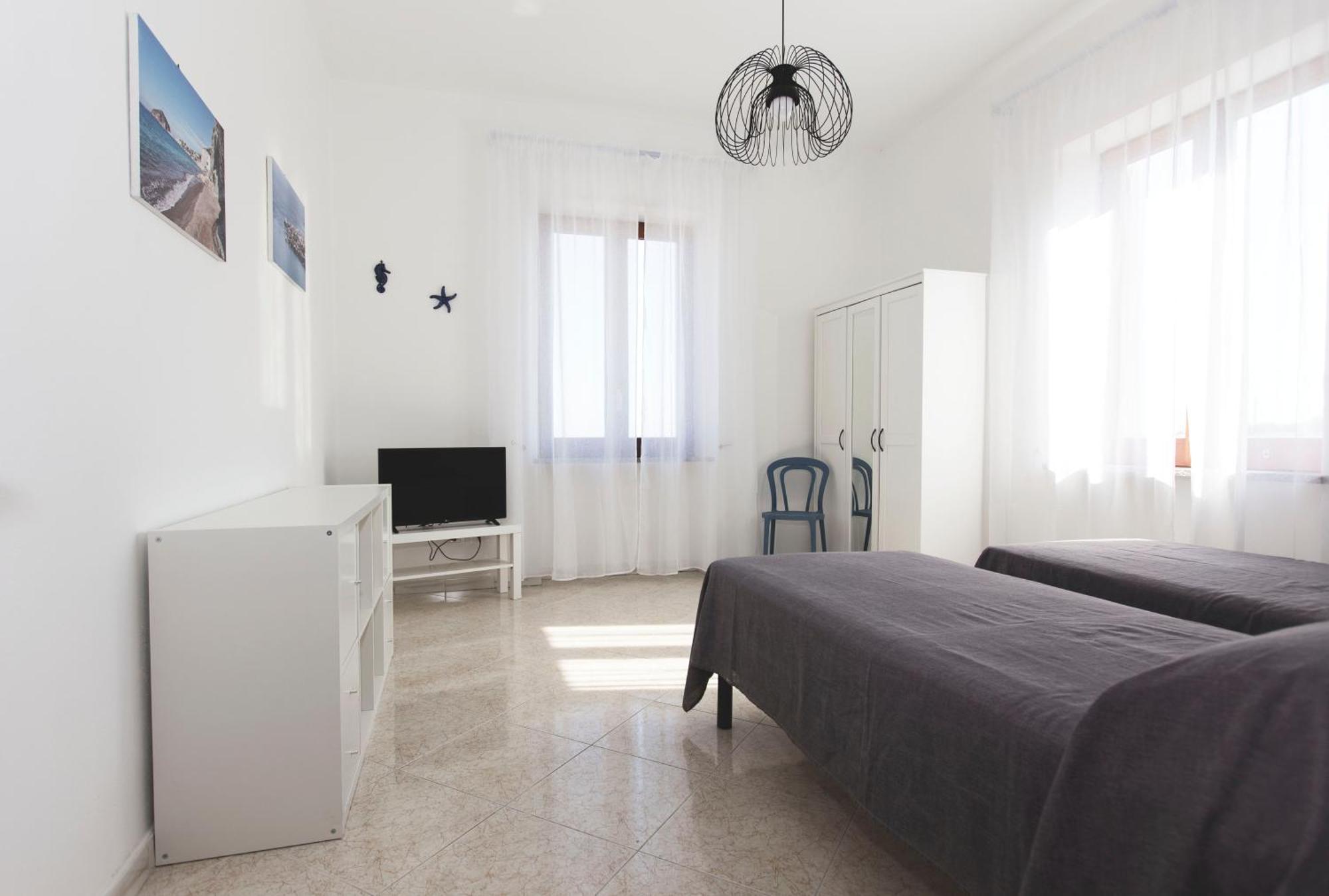Brecchembe - Holiday Home In The Center Of Lacco Ameno 라코아메노 외부 사진